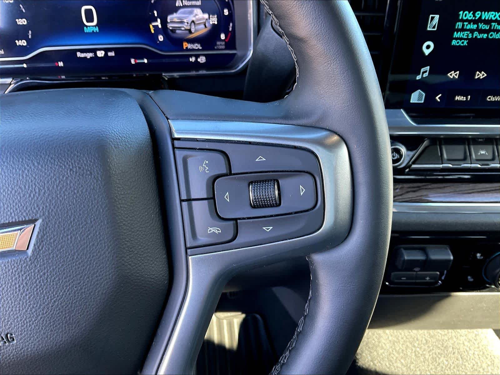 2025 Chevrolet Silverado 1500 LT - Photo 15