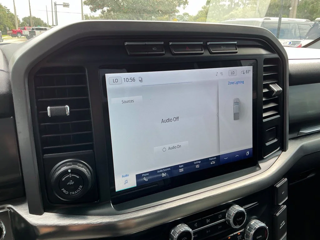 Used 2022 Silver Ford Lariat image 30