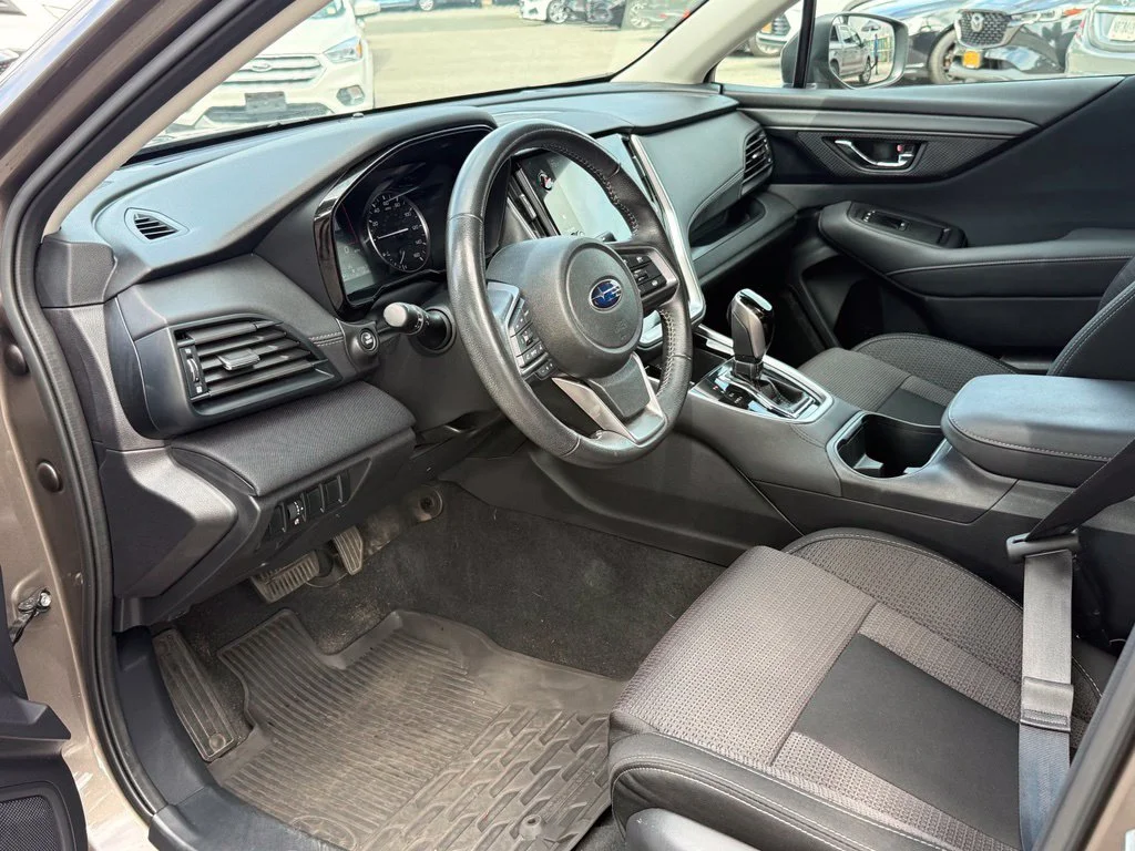 Used 2024 Brilliant Bronze Metallic Subaru Premium image 18