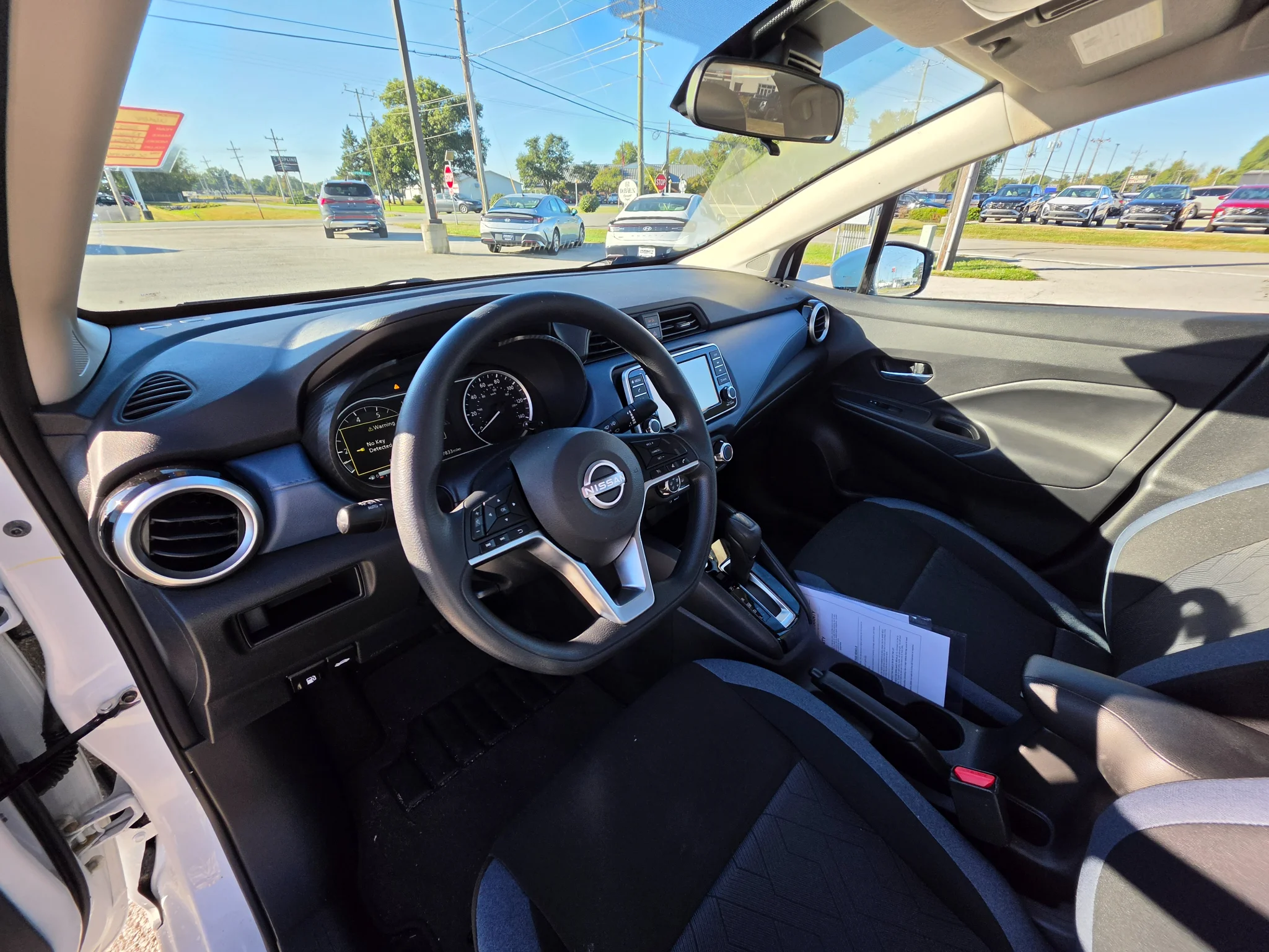 Used 2025 Aspen White Tricoat Nissan SV image 13
