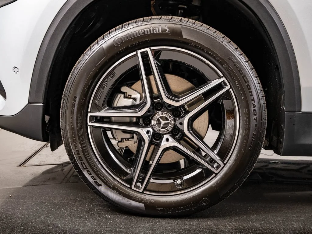 New 2026 Cirrus Silver Metallic Mercedes-Benz GLA 250 image 13