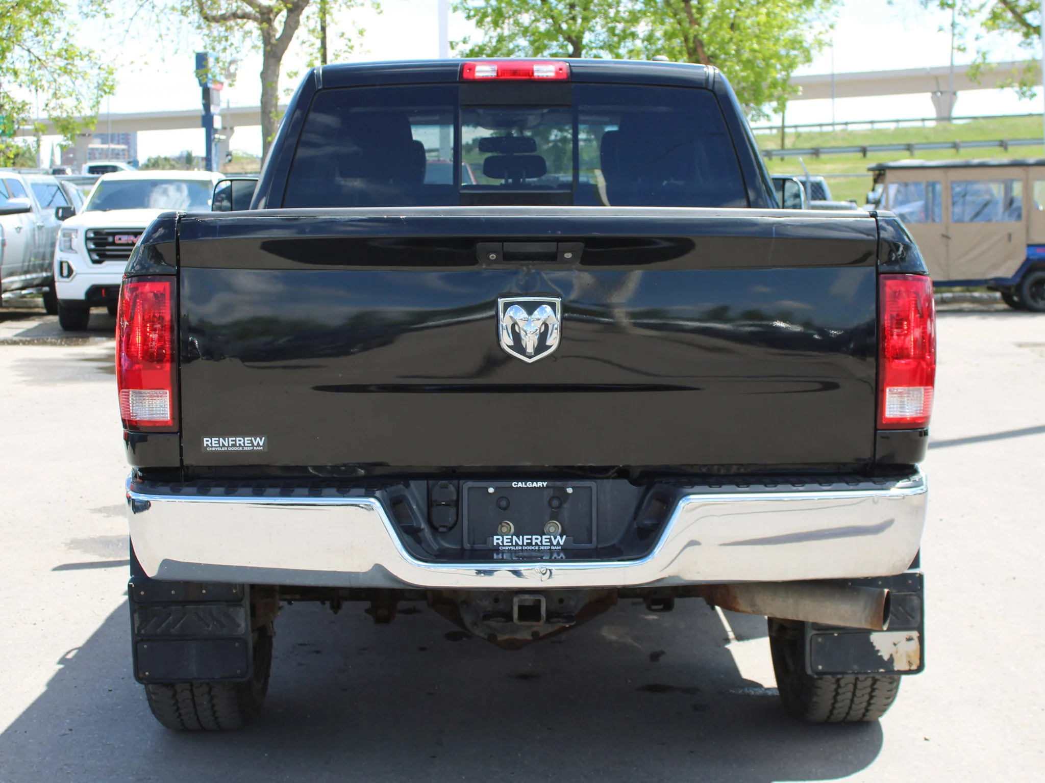 Used 2012 Black RAM Laramie * Cummins diesel, Airbag Suspension, Sunroof, Cooled/Heated Leather image 10