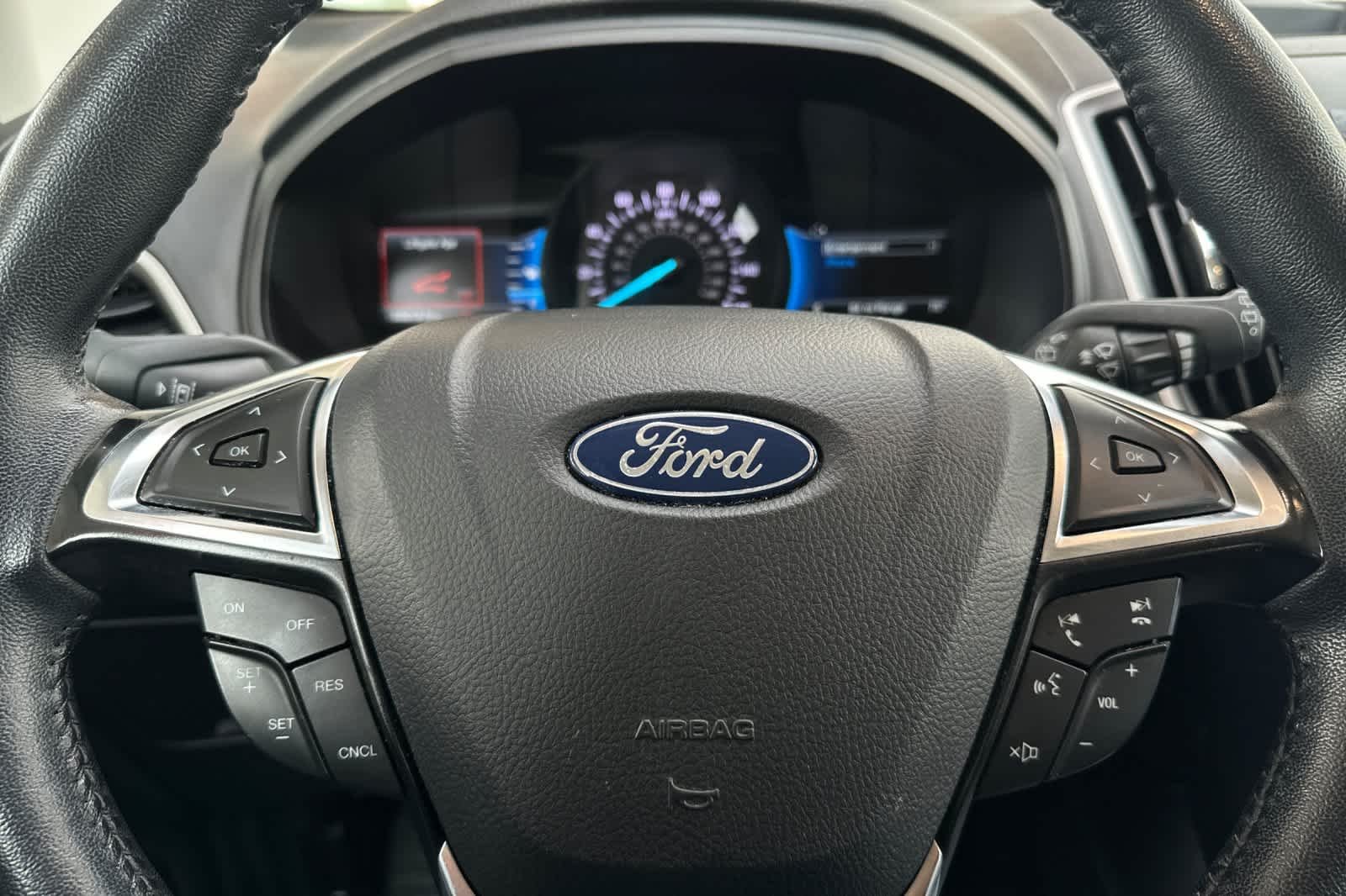 Used 2024 Carbonized Gray Metallic Ford SEL image 25
