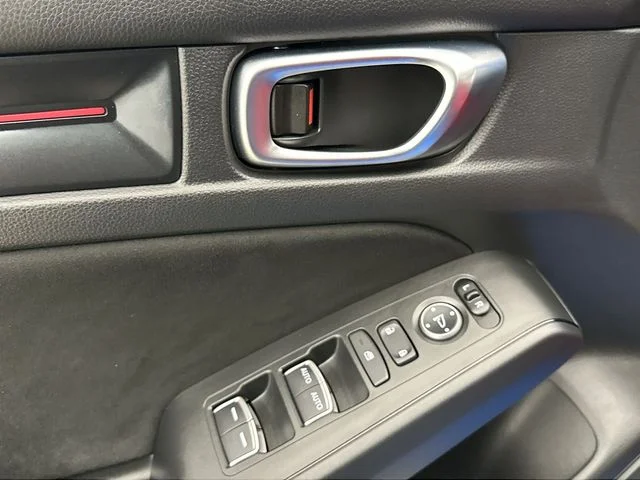Used 2025 Blue Honda  image 22