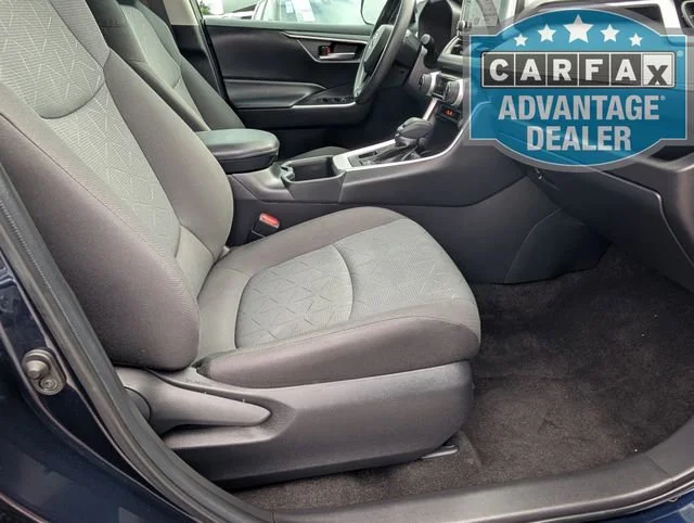 2023 Toyota RAV4 XLE - Photo 20
