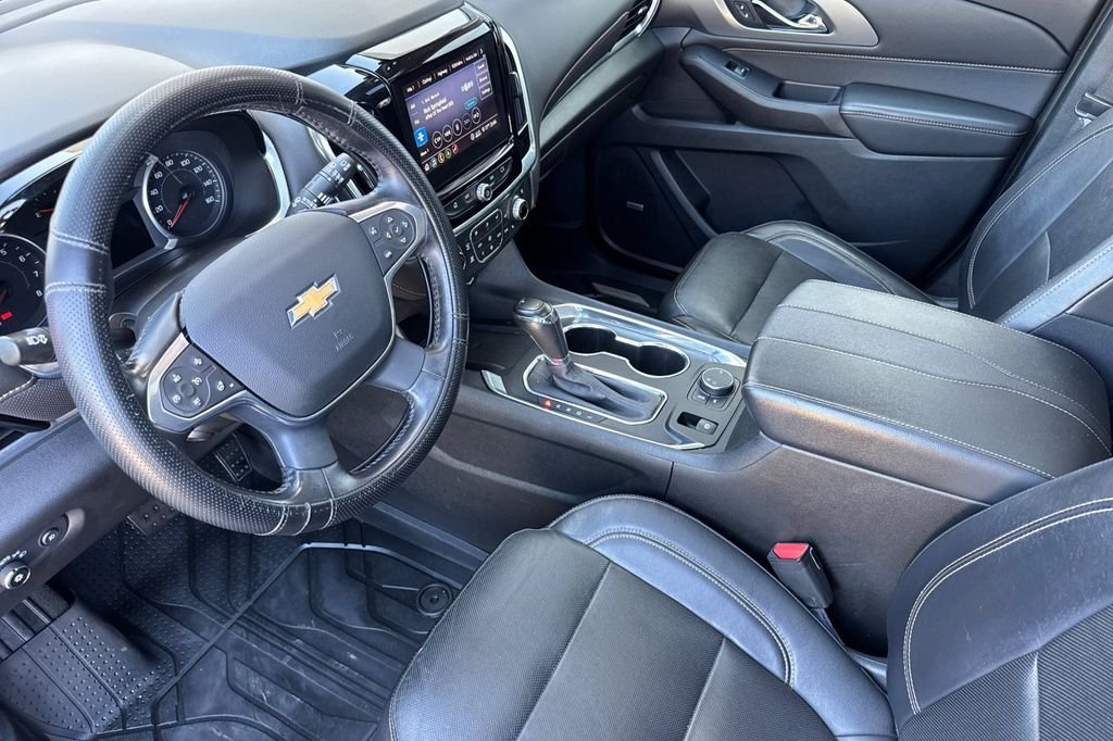 Used 2020 Satin Steel Metallic Chevrolet Premier image 12