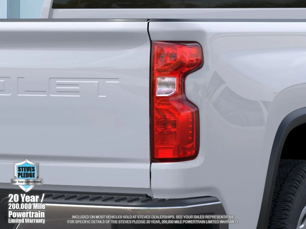 New 2026 Summit White Chevrolet WT image 11