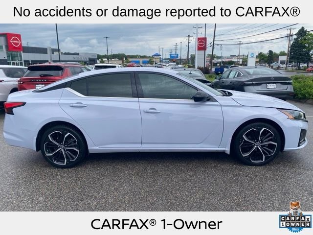 Used 2023 Pearl Nissan 2.5 SR image 2