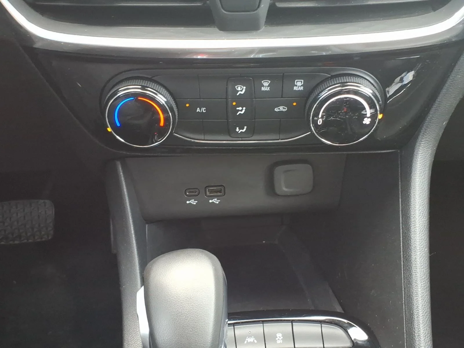 Used 2024 Gray Metallic Buick Sport Touring image 21