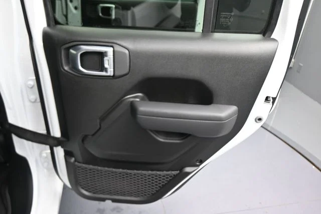 New 2026 Bright White Clearcoat Jeep Sport S image 23