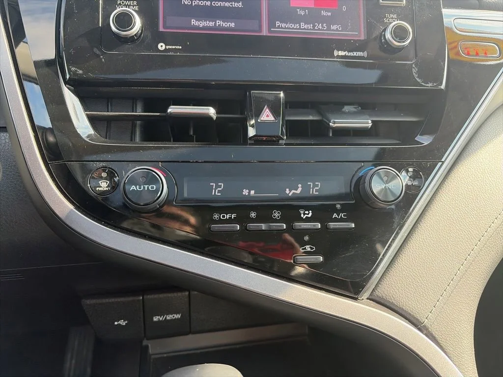 2023 Toyota Camry SE - Photo 30