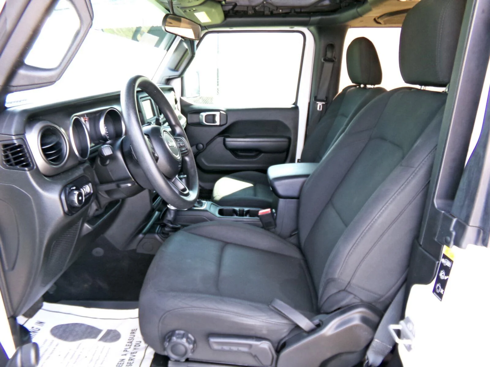 Used 2021 Bright White Clearcoat Jeep Sport image 11