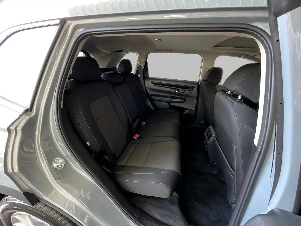 Used 2024 Silver Honda EX image 27