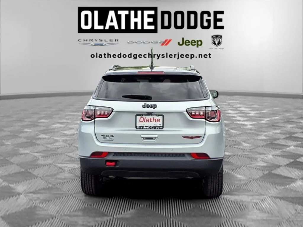 2025 Jeep Compass Trailhawk - Photo 26