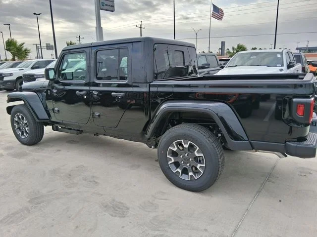 New 2026 Black Clear-Coat Exterior Paint Jeep Sahara image 5