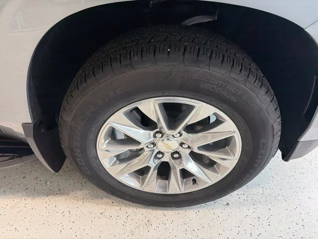 New 2027 Sterling Gray Metallic Chevrolet Premier image 11