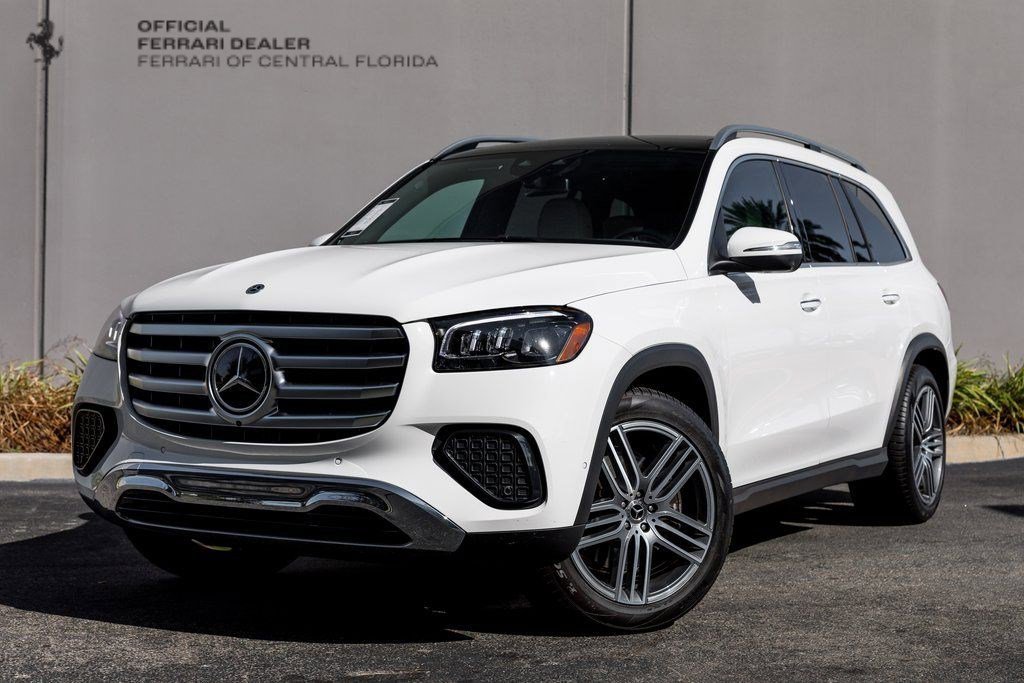 2025 Mercedes-Benz GLS GLS 450 4MATIC's photo