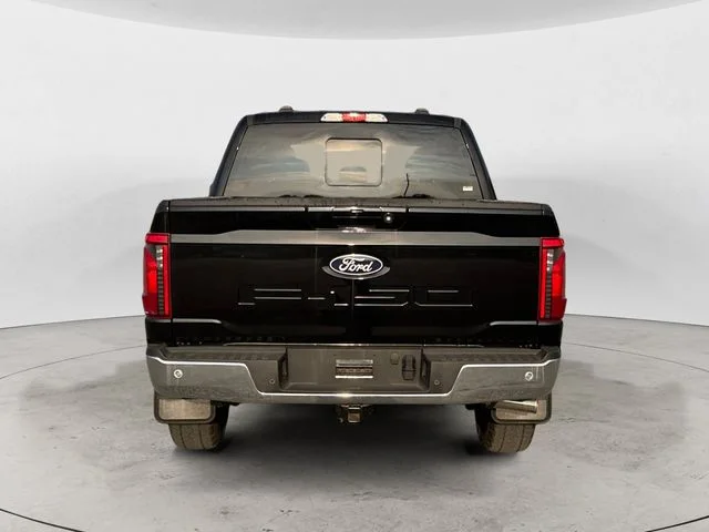 Certified Used 2025 Agate Black Metallic Ford XLT image 6