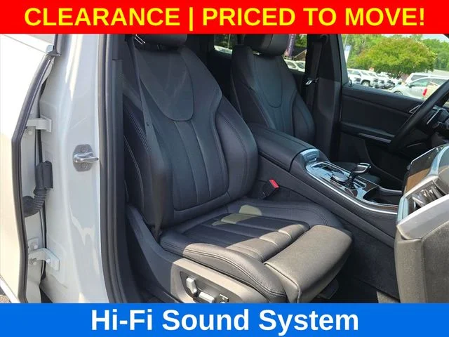 Used 2020 White BMW sDrive40i image 16