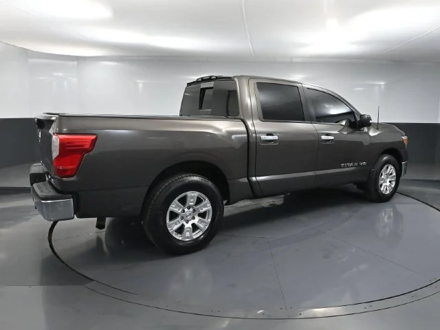 Used 2018 Brown Nissan SV image 4