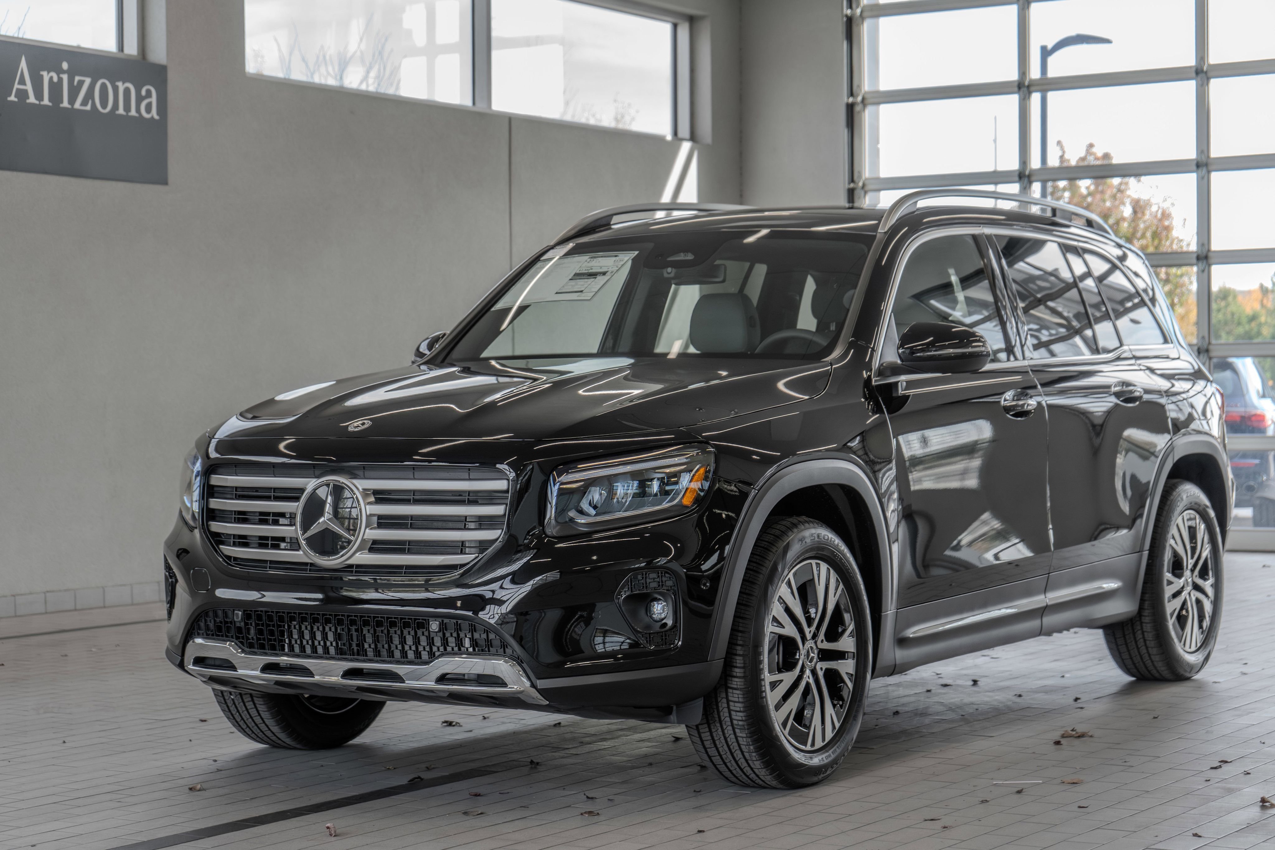 New 2026 Night Black Mercedes-Benz GLB 250 image 25