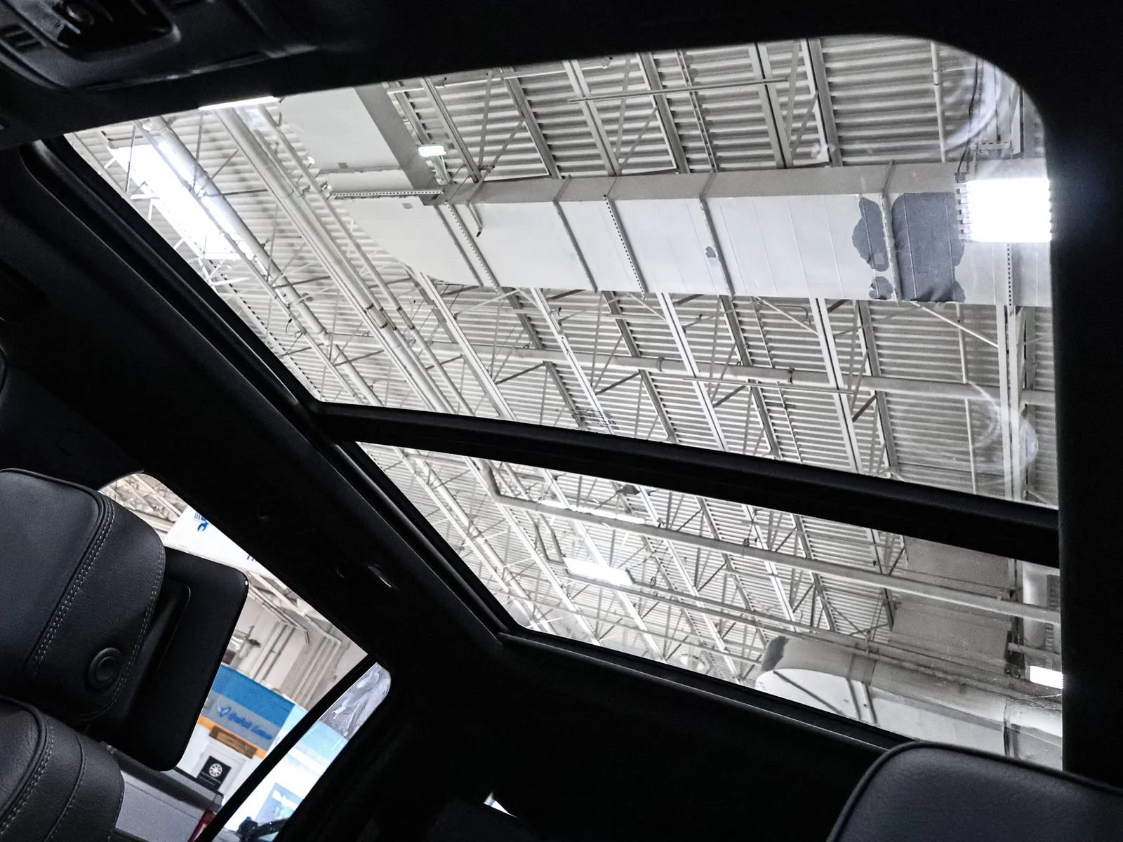 2026 GMC Yukon XL Denali - Photo 43