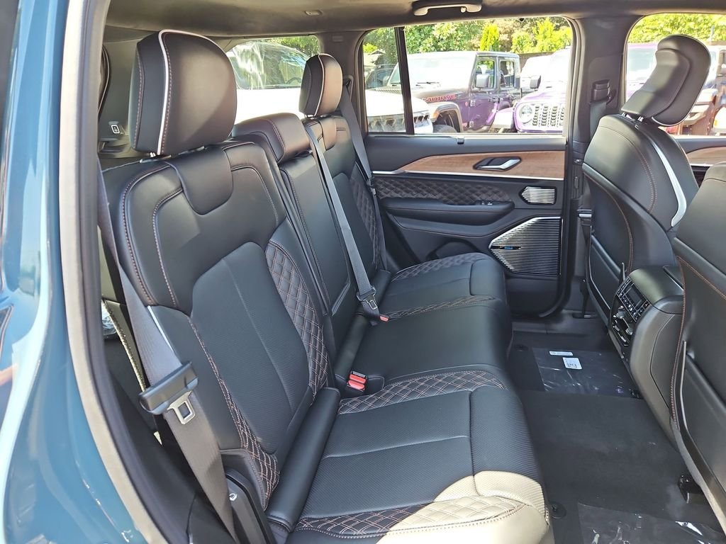 New 2026 Steel Blue Exterior Paint Jeep Summit image 15
