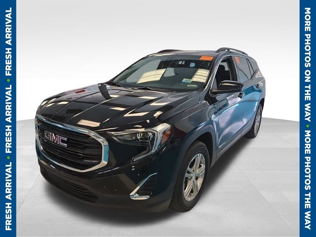 Used 2020 Black GMC SLE image 1
