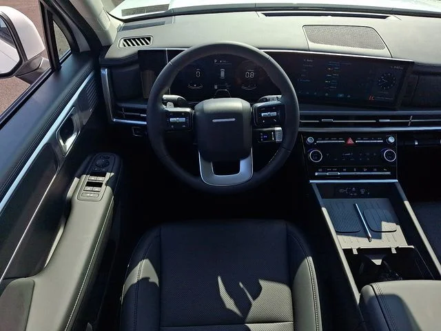 New 2027 White Hyundai SEL image 9