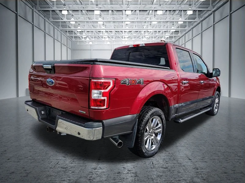 Used 2018 Red Ford XLT image 4