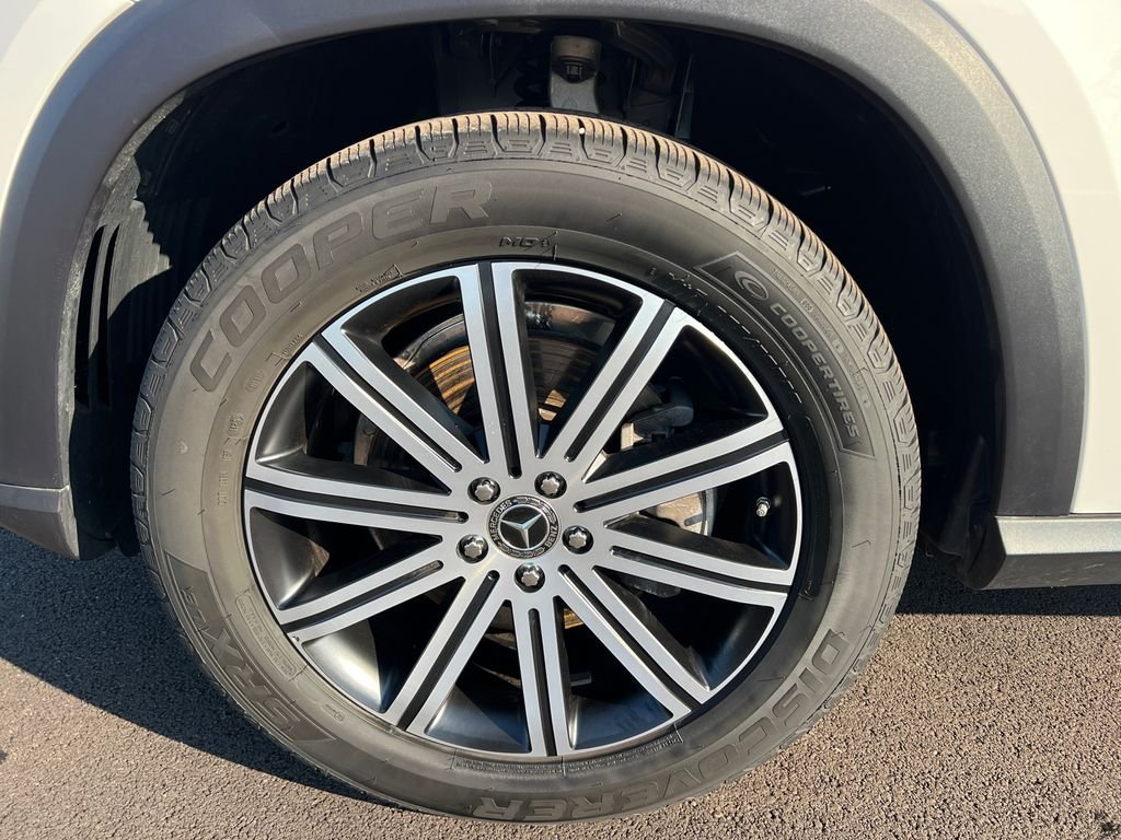 Certified Used 2025 White Mercedes-Benz GLE 350 image 34