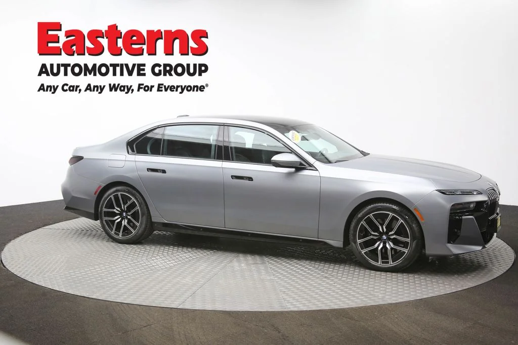 Used 2023 Gray BMW 740i image 51