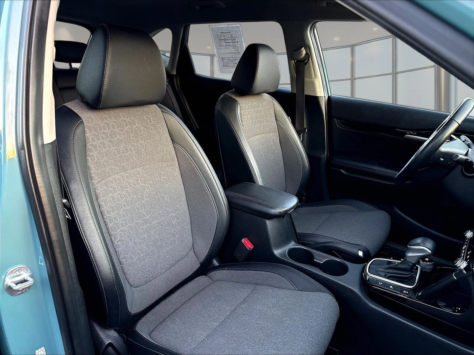 Used 2024 Blue / Black Kia S image 29