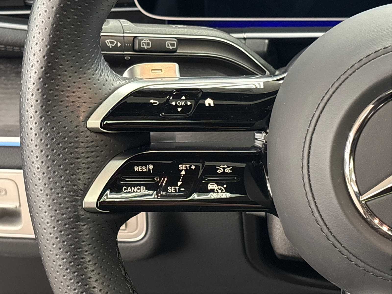 2026 Mercedes-Benz GLS Base - Photo 33