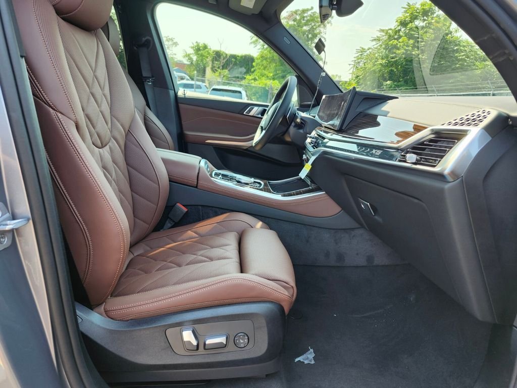 New 2026 Gray BMW xDrive50e image 11