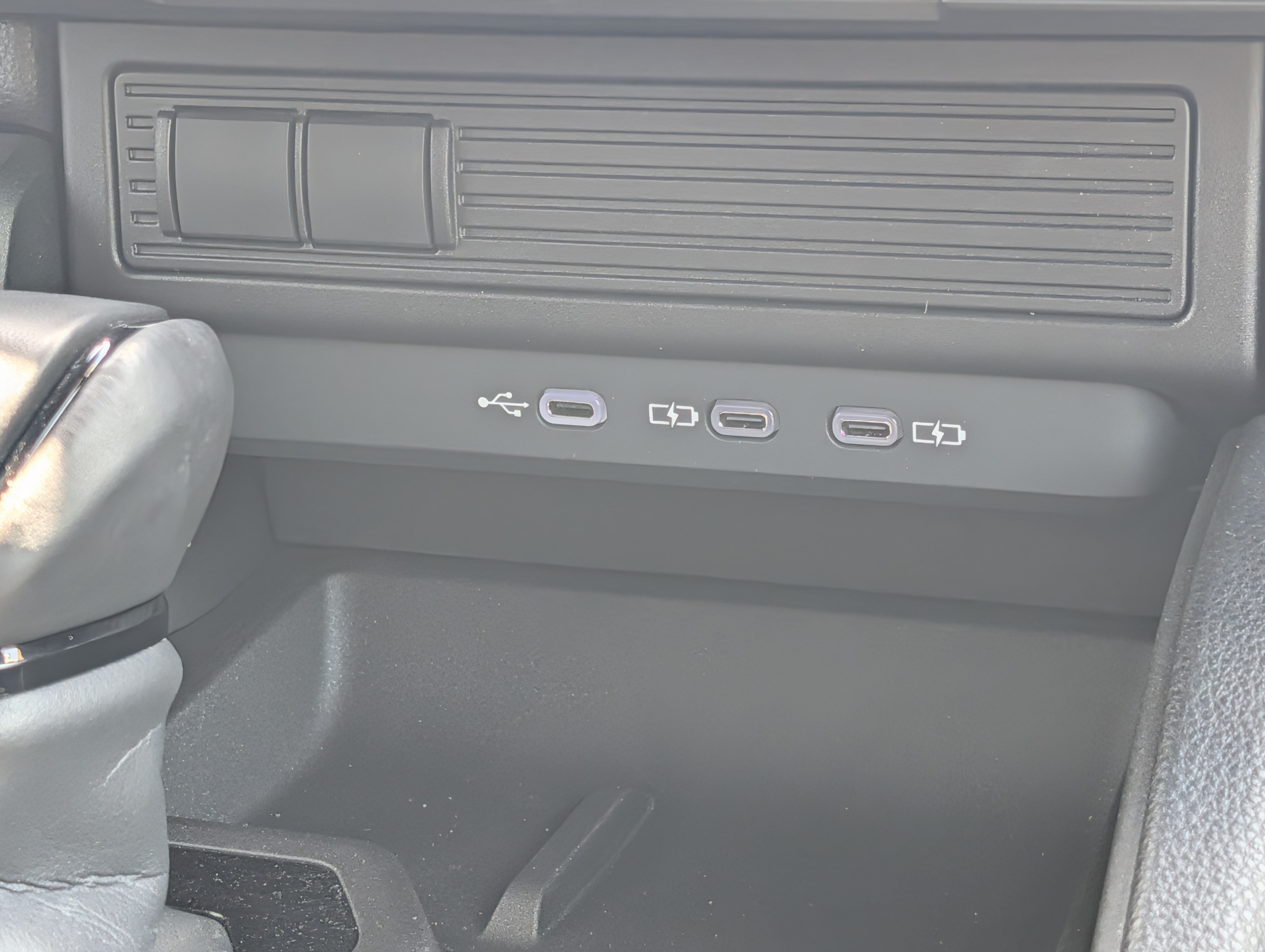 Used 2024 Ice Cap Toyota 1958 image 30