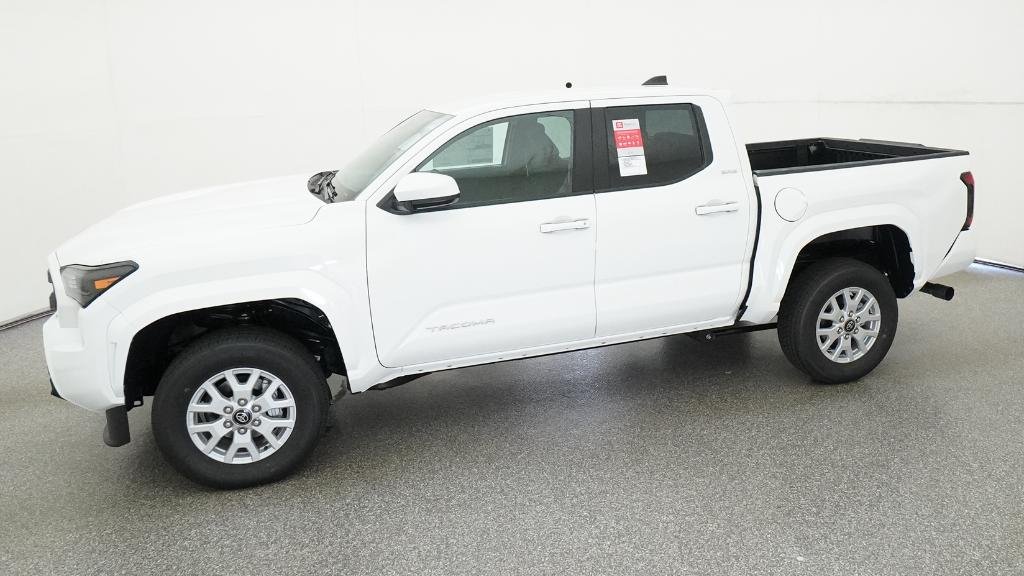 New 2026 White Toyota SR5 image 18