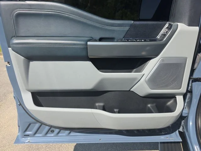 Used 2023 Gray Ford Limited image 28
