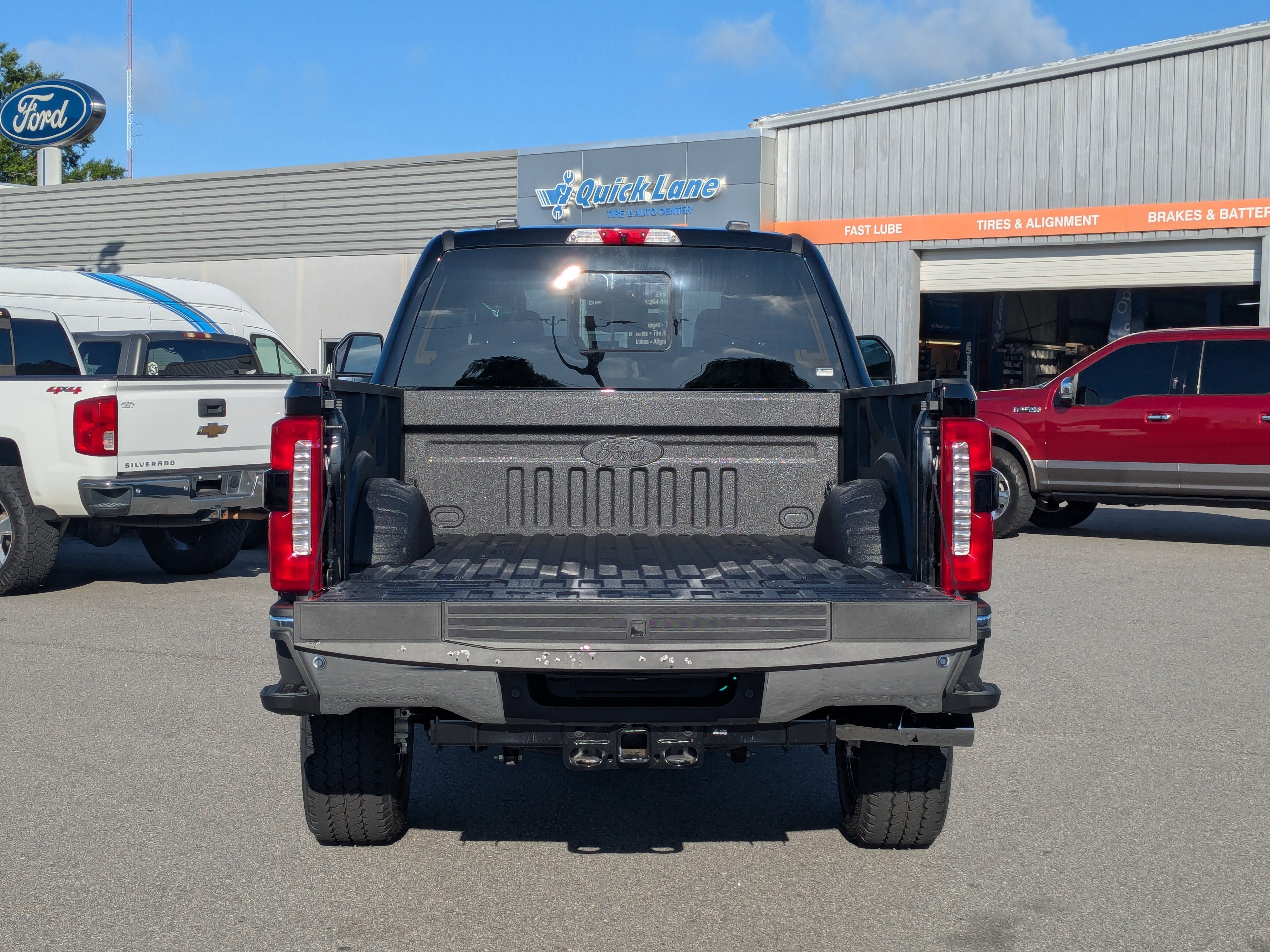 2025 Ford F-350 Super Duty Lariat - Photo 13