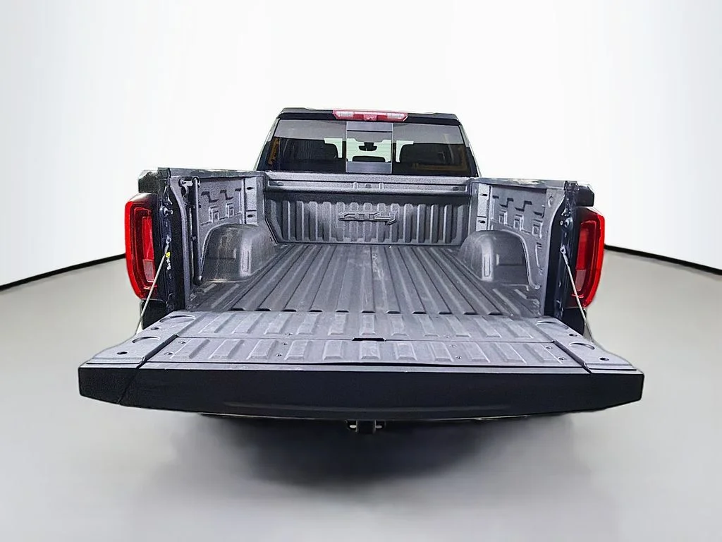 Used 2021 Black GMC AT4 image 24