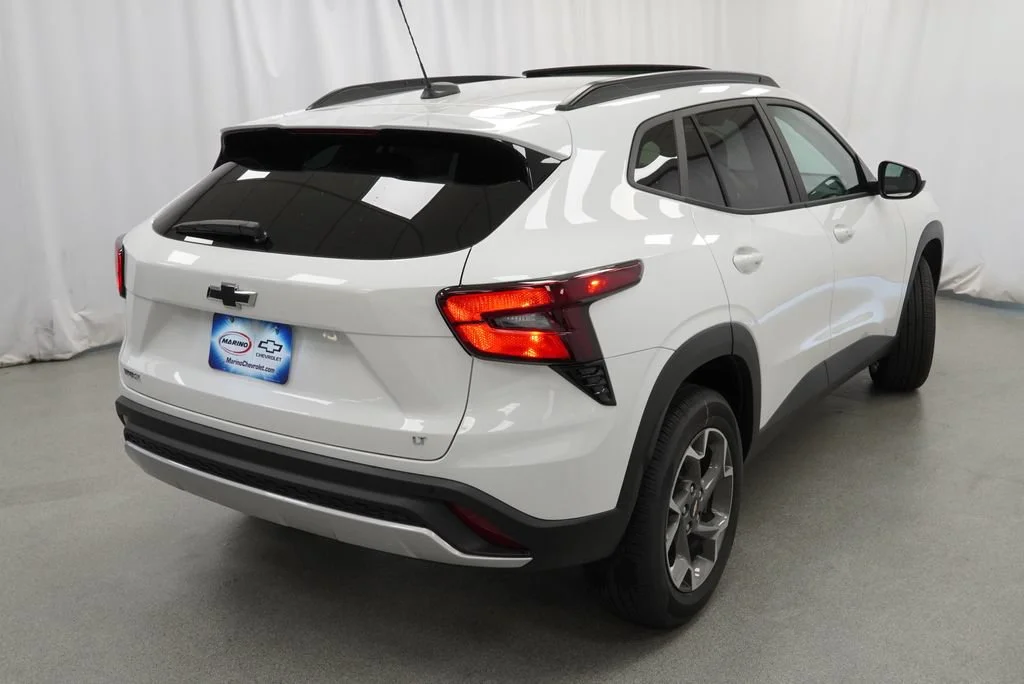New 2026 Summit White Chevrolet LT image 3