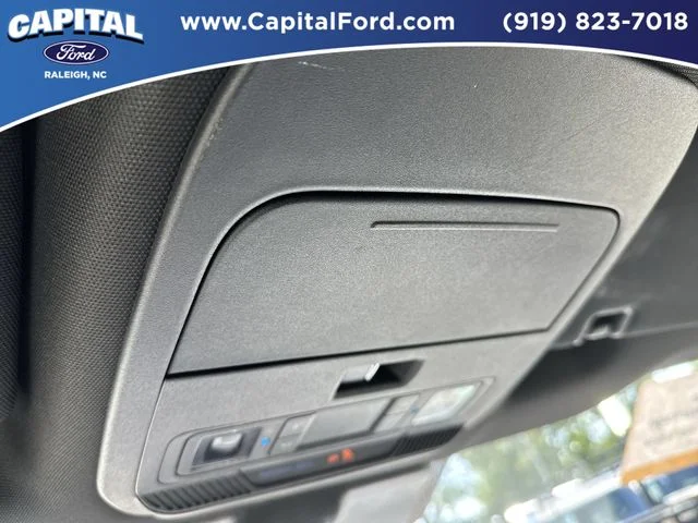 Used 2023 Black Ford XLT image 32