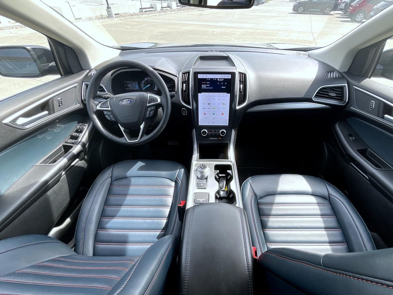Used 2024 Blue Ford SEL image 15