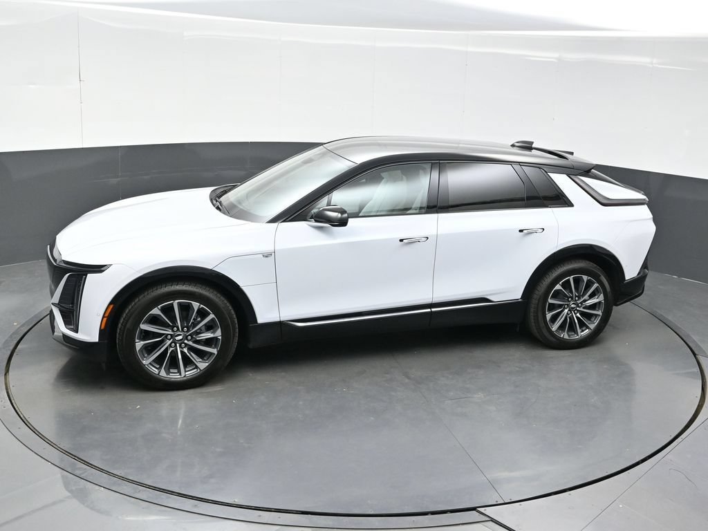 2026 Cadillac LYRIQ Sport - Photo 32