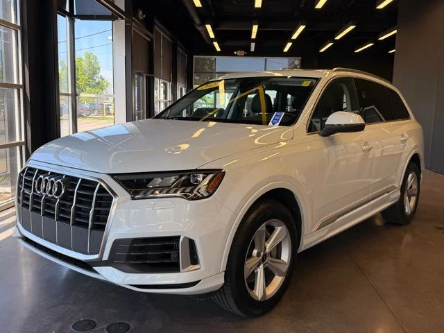 2023 Audi Q7 55 Premium quattro Tiptronic's photo