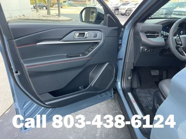 New 2026 Vapor Blue Metallic Ford ST-Line image 4