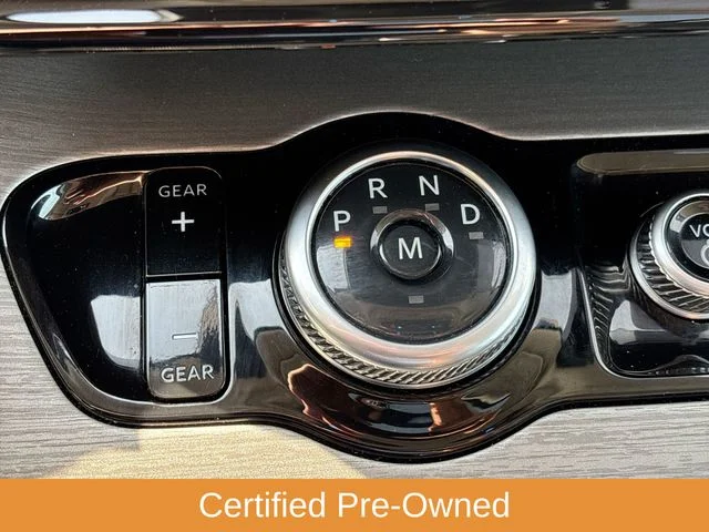 Used 2025 White Ford Platinum image 28