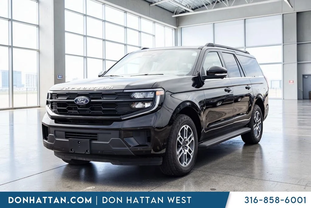 Used 2025 Black Ford Active image 23