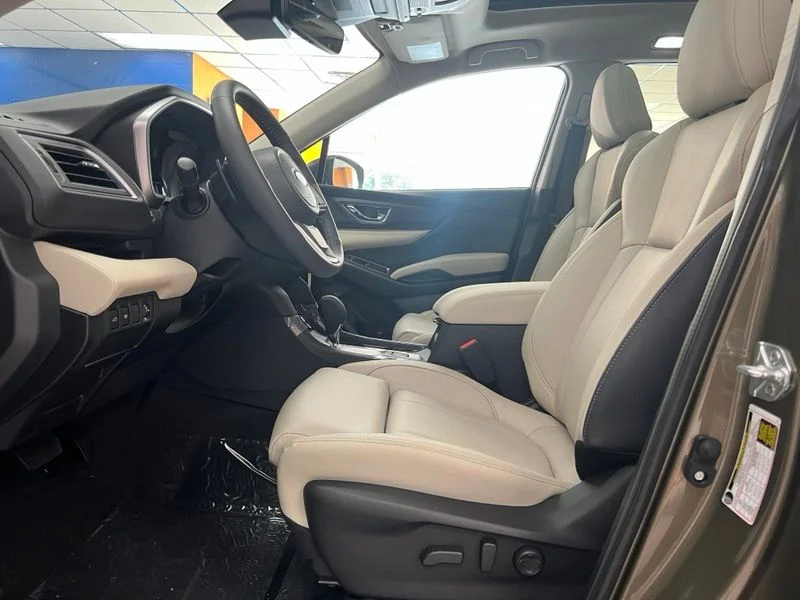 New 2026 AUTUMN GREEN METALLIC Subaru Limited 8-Passenger image 24