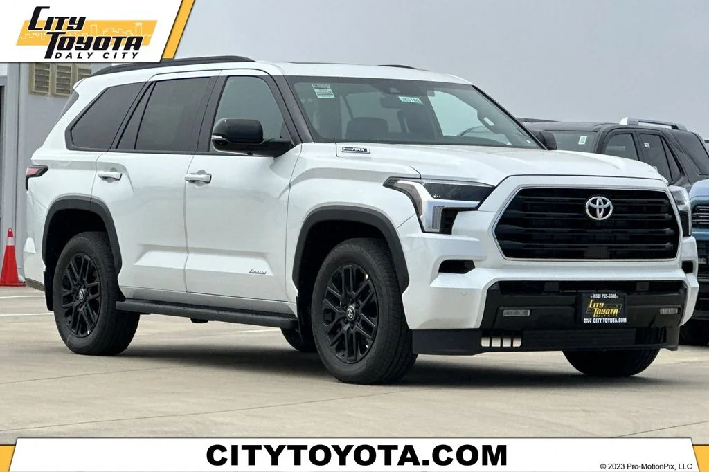 2026 Toyota Sequoia Limited 4WD i-FORCE MAX Hybrid's photo